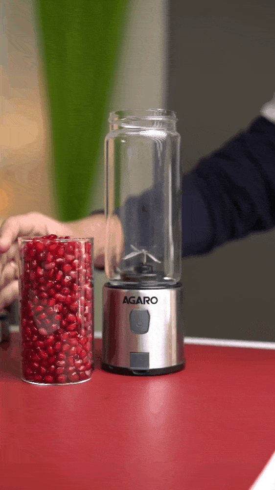 Portable USB Rechargeable Mini Juicer Blender,Electric Juicer Bottle For Smoothies and Juices, Mixer Juicer that Crushes Ice,